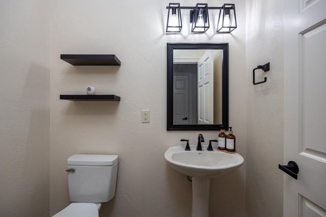 N7834 EDGEWATER COURT, Sherwood, WI 54169