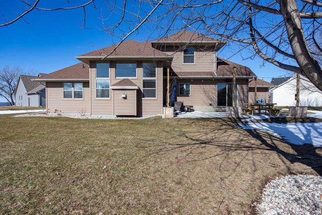 N7834 EDGEWATER COURT, Sherwood, WI 54169