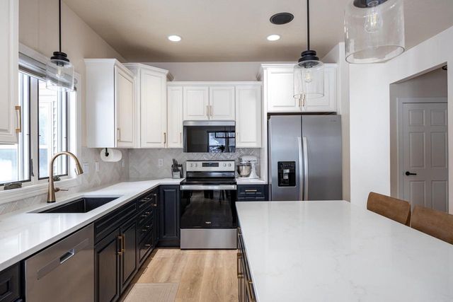 N7834 EDGEWATER COURT, Sherwood, WI 54169