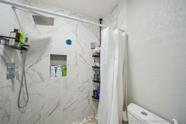 11033 E 66th Street, Tulsa, OK 74133