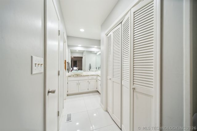 11033 E 66th Street, Tulsa, OK 74133