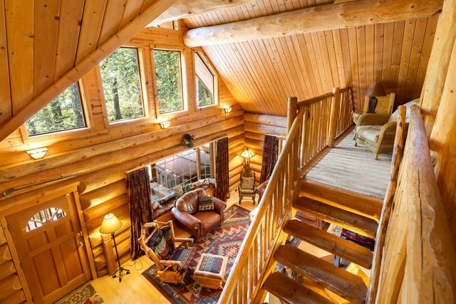 58200 E Marmot Road, Sandy, OR 97055