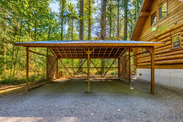 58200 E Marmot Road, Sandy, OR 97055
