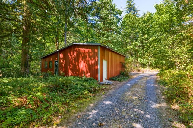 58200 E Marmot Road, Sandy, OR 97055