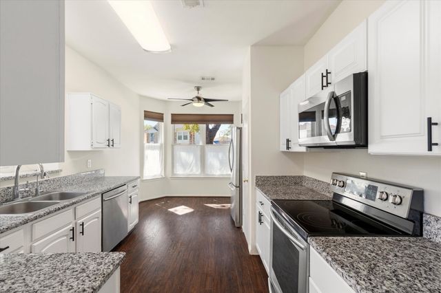 2151 Falcon Ridge Drive, Carrollton, TX 75010