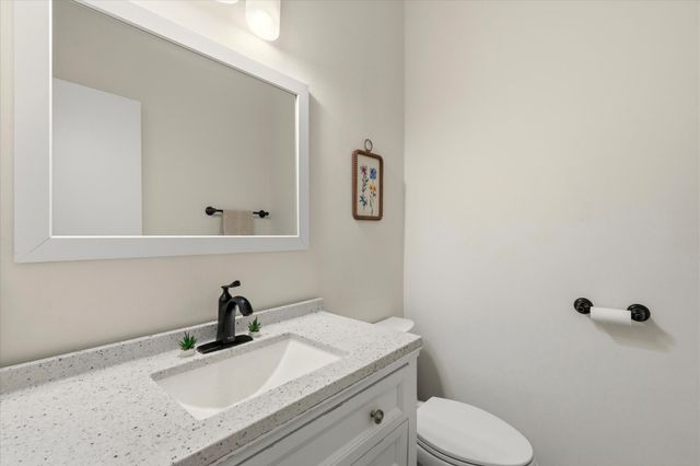 2151 Falcon Ridge Drive, Carrollton, TX 75010