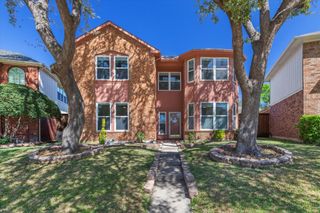 2151 Falcon Ridge Drive, Carrollton, TX 75010