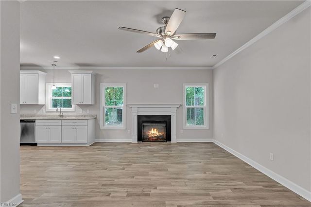 4215 Surf AVE, Chesapeake, VA 23325