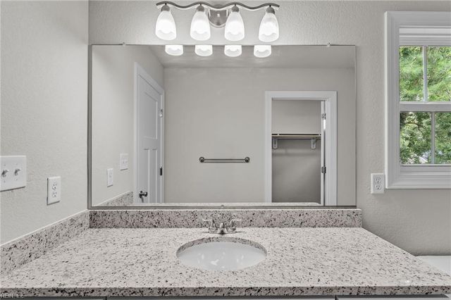 4215 Surf AVE, Chesapeake, VA 23325