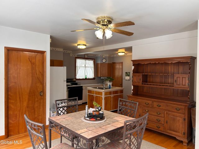 730 Sacandaga Road, Glenville, NY 12302