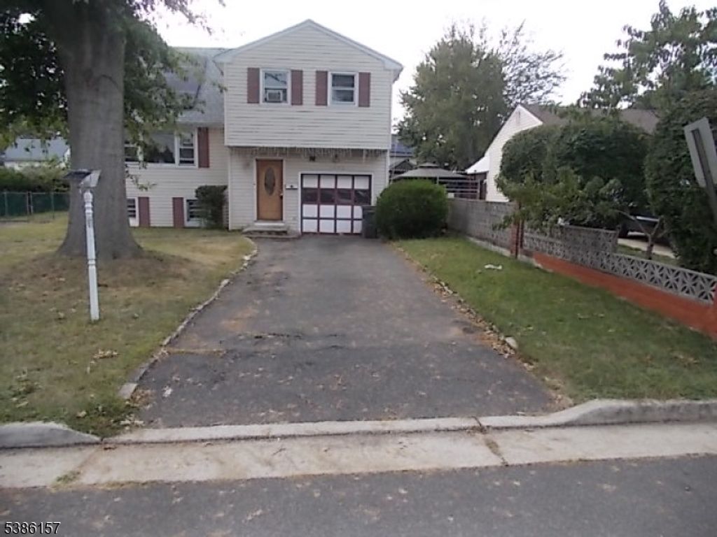1408 W 5Th St, Piscataway Twp., NJ 08854