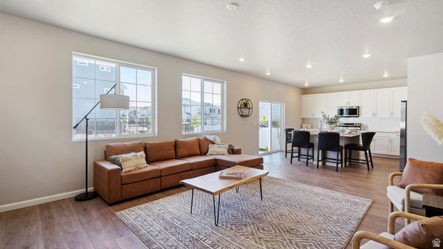 7049 N OBSIDIAN WAY, Eagle Mountain, UT 84005