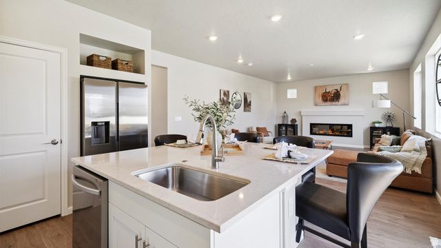 7049 N OBSIDIAN WAY, Eagle Mountain, UT 84005