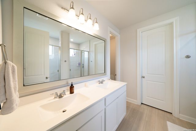 7827 Cypress Vw, Boerne, TX 78015