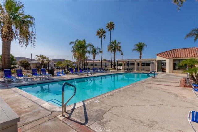 1295 S Cawston, Hemet, CA 92545