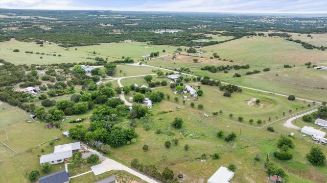 1274 County Road 2019 B, Glen Rose, TX 76043