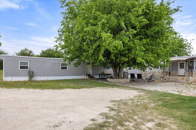1274 County Road 2019 B, Glen Rose, TX 76043