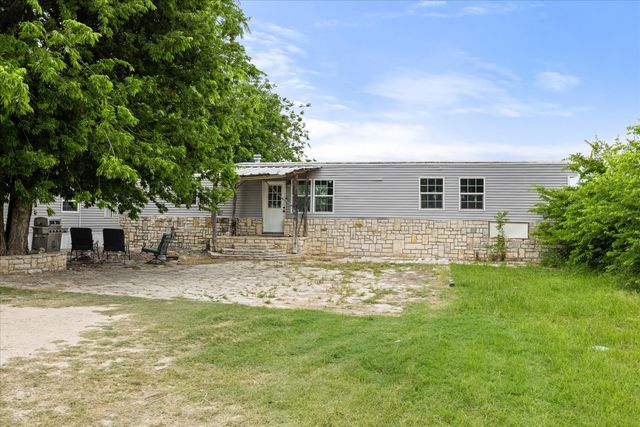 1274 County Road 2019 B, Glen Rose, TX 76043