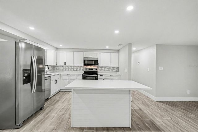 7310 FORT KING ROAD, Zephyrhills, FL 33541
