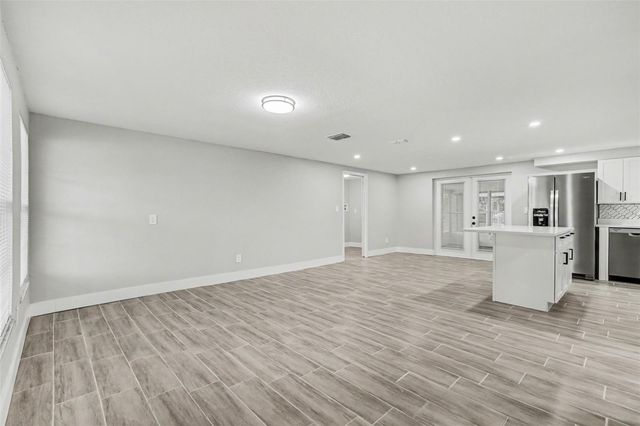 7310 FORT KING ROAD, Zephyrhills, FL 33541