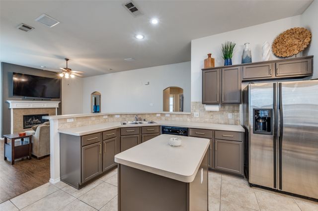 3116 Fox Hollow Drive, Little Elm, TX 75068