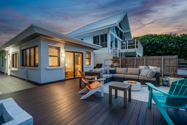 2330 N Ocean Boulevard, Boca Raton, FL 33431