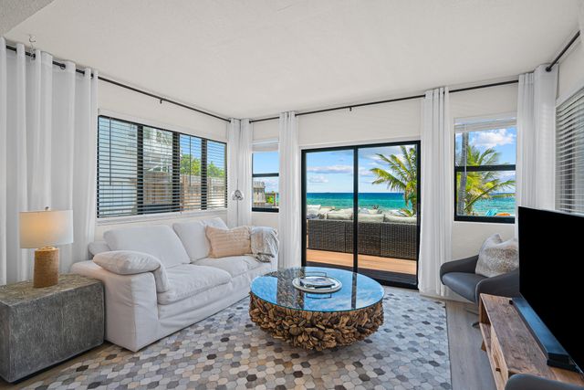 2330 N Ocean Boulevard, Boca Raton, FL 33431