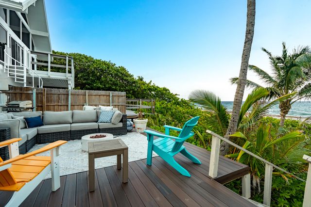 2330 N Ocean Boulevard, Boca Raton, FL 33431