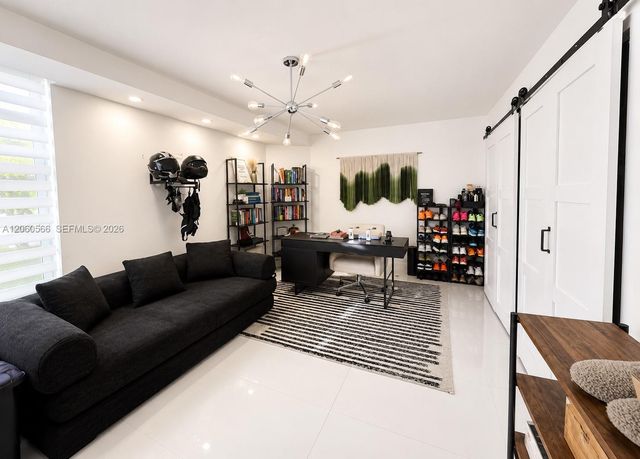 19195 NE 36th Ct 205, Aventura, FL 33180