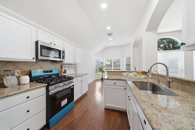 815 Osprey Pass, Katy, TX 77494
