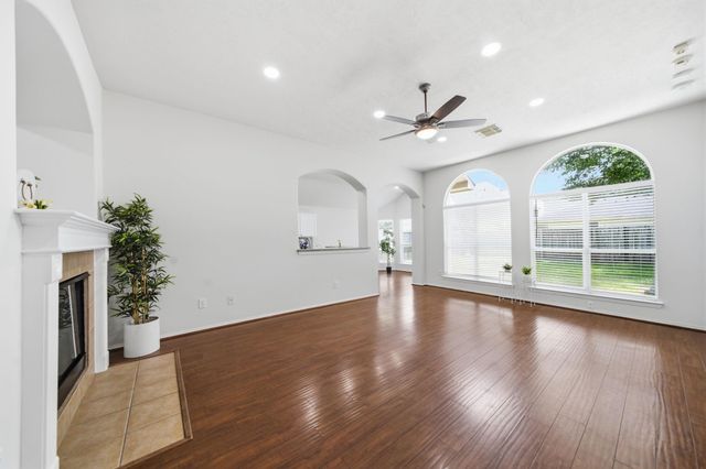 815 Osprey Pass, Katy, TX 77494