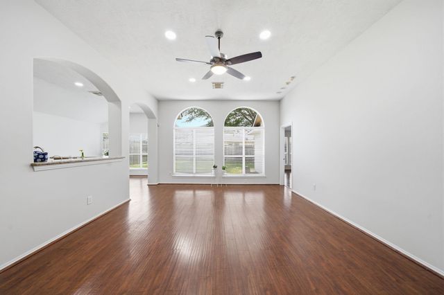815 Osprey Pass, Katy, TX 77494