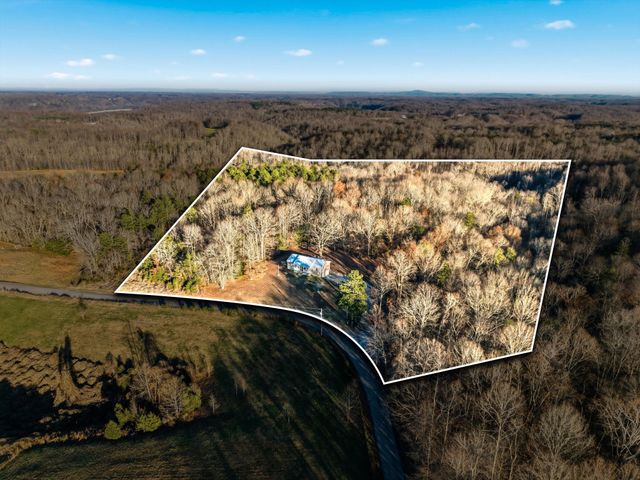 450 Poss Rd, Smithville, TN 37166