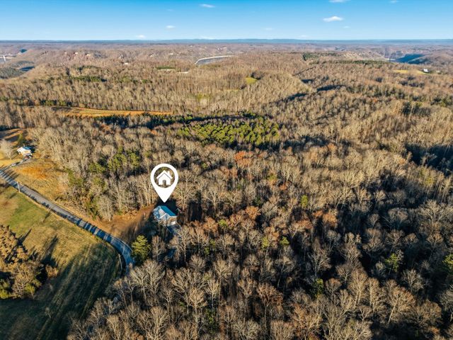 450 Poss Rd, Smithville, TN 37166