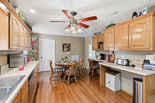 450 Poss Rd, Smithville, TN 37166