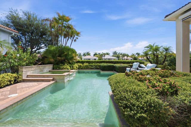 118 MONTE CARLO Drive, Palm Beach Gardens, FL 33418
