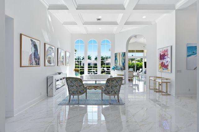 118 MONTE CARLO Drive, Palm Beach Gardens, FL 33418