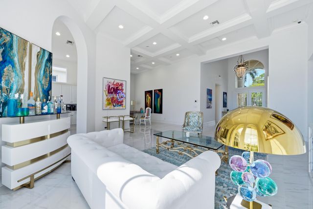 118 MONTE CARLO Drive, Palm Beach Gardens, FL 33418