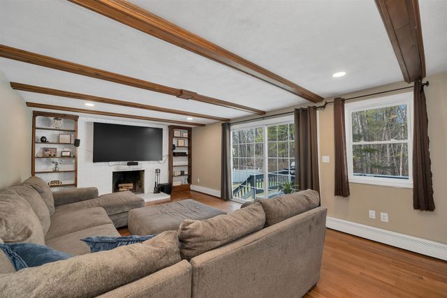 27 Cole Street, Salem, NH 03079