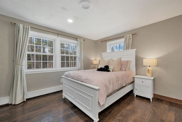 27 Cole Street, Salem, NH 03079