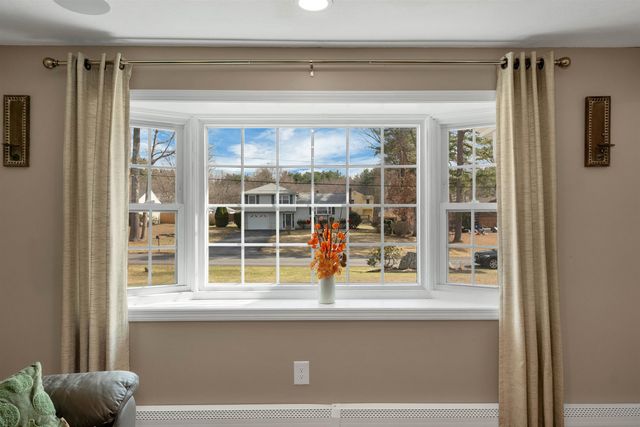 27 Cole Street, Salem, NH 03079