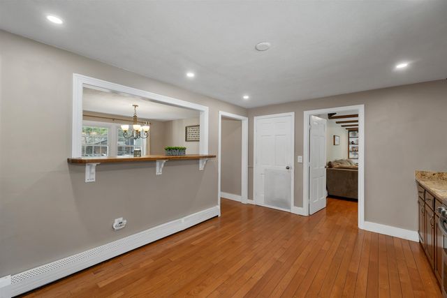 27 Cole Street, Salem, NH 03079