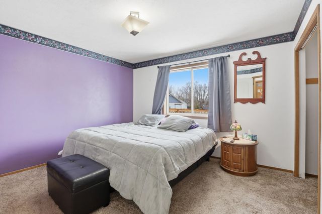 25421 E Joseph Ave, Newman Lake, WA 99025