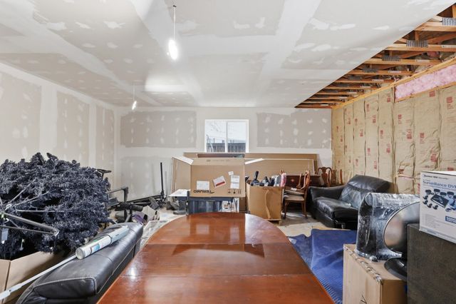 25421 E Joseph Ave, Newman Lake, WA 99025
