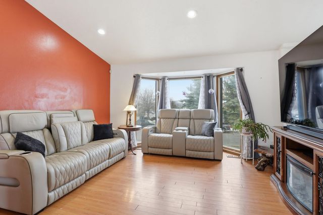 25421 E Joseph Ave, Newman Lake, WA 99025