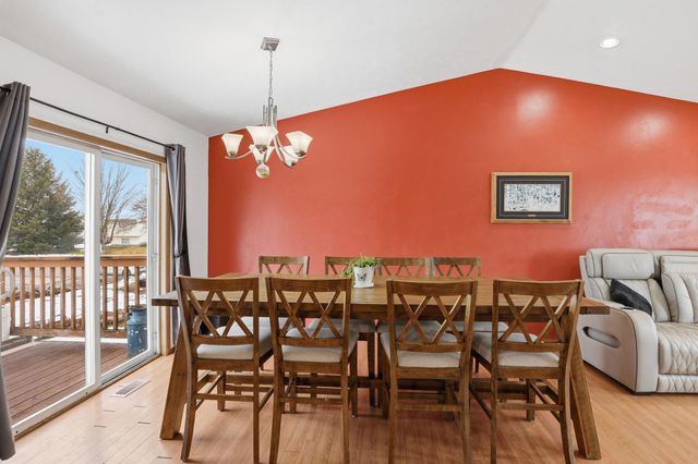 25421 E Joseph Ave, Newman Lake, WA 99025