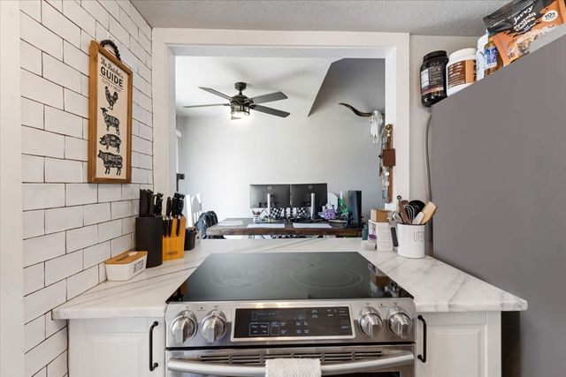 7 Dewberry Court, Bedford, TX 76021