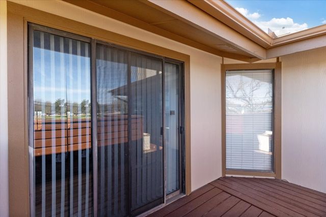 7 Dewberry Court, Bedford, TX 76021