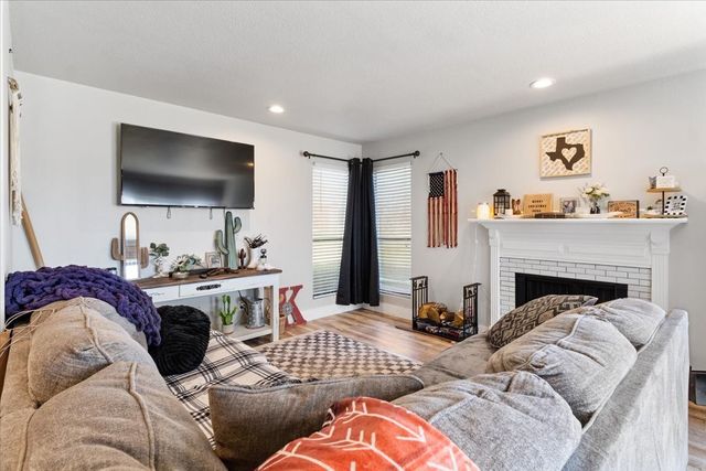 7 Dewberry Court, Bedford, TX 76021