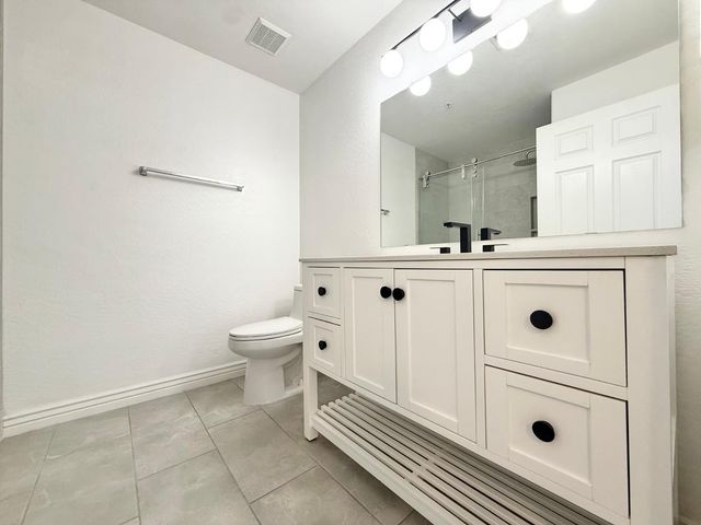 16801 N 94th Street 2008, Scottsdale, AZ 85260